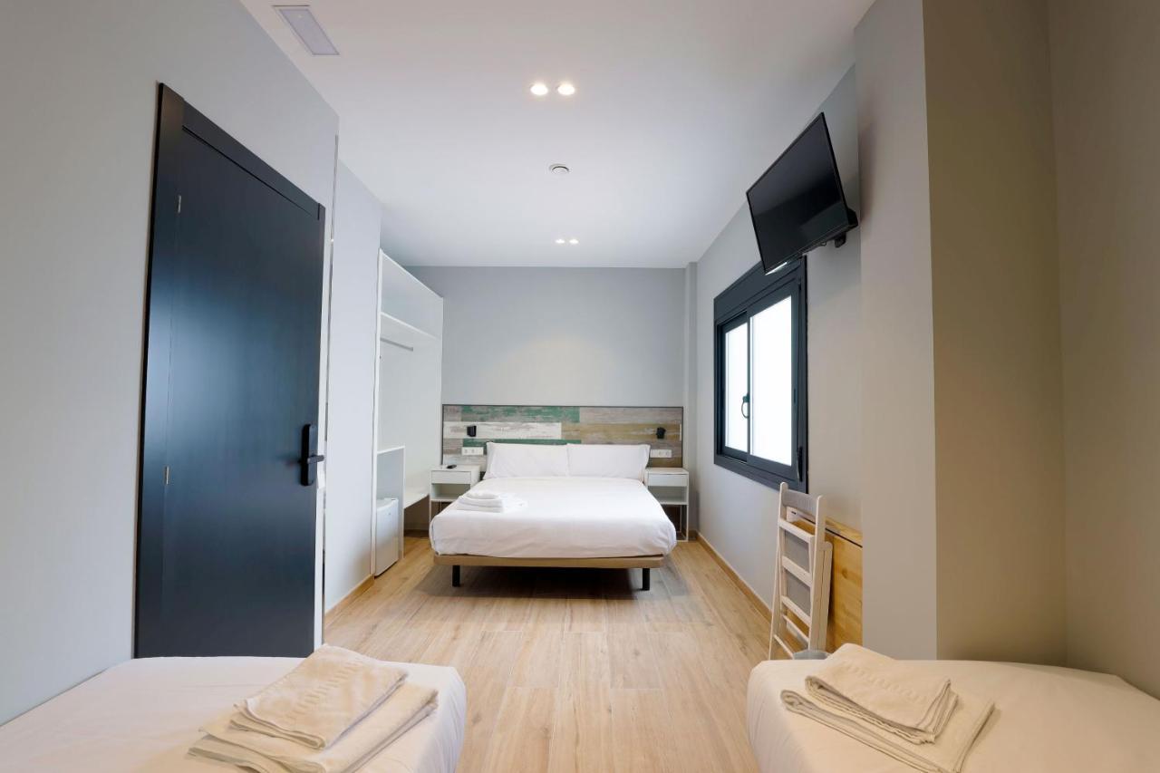 Hey Rooms Cerdanyola del Valles Exterior photo